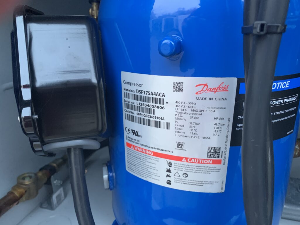 AGREGAT WODY LODOWEJ Carrier 30RB080R 81.2 kW