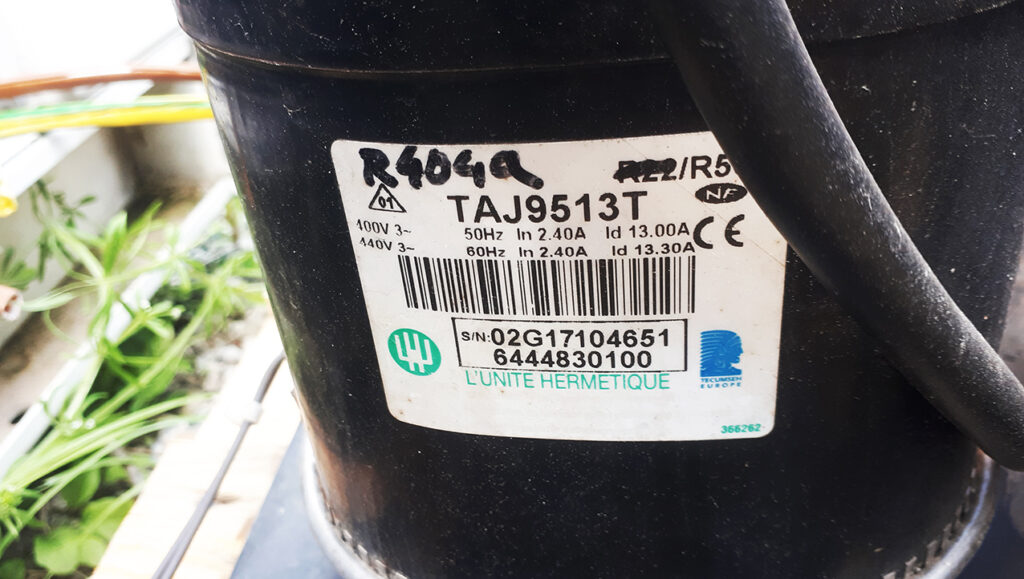 USED CONDENSING UNIT L'unite Hermetique 1,1 KW