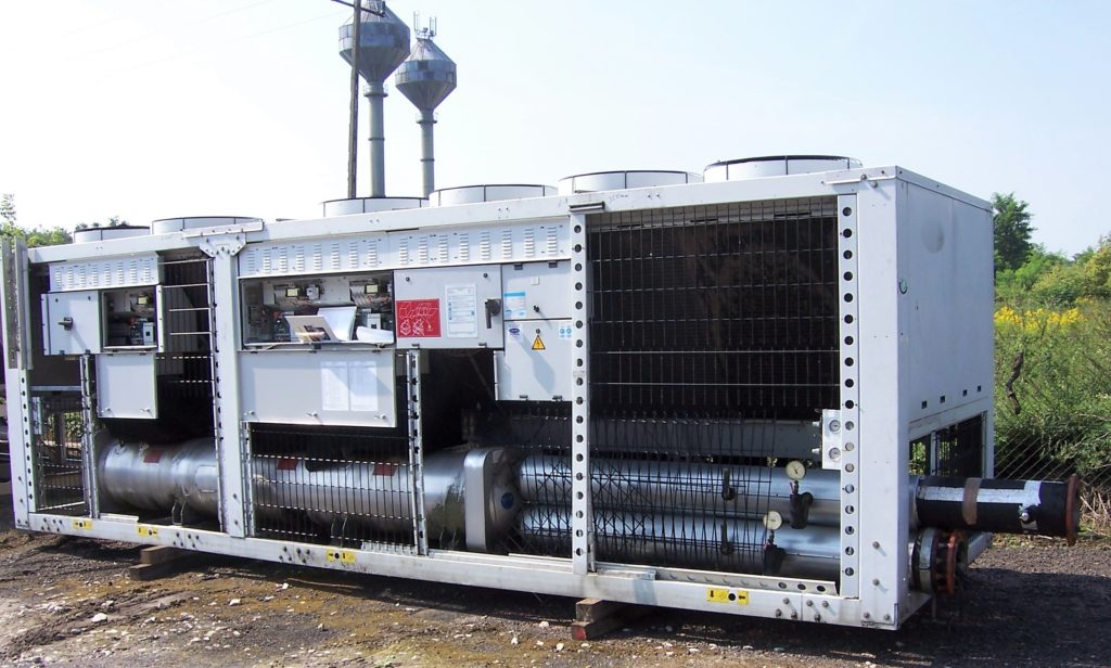 Aircooled chiller Carrier 910 kW