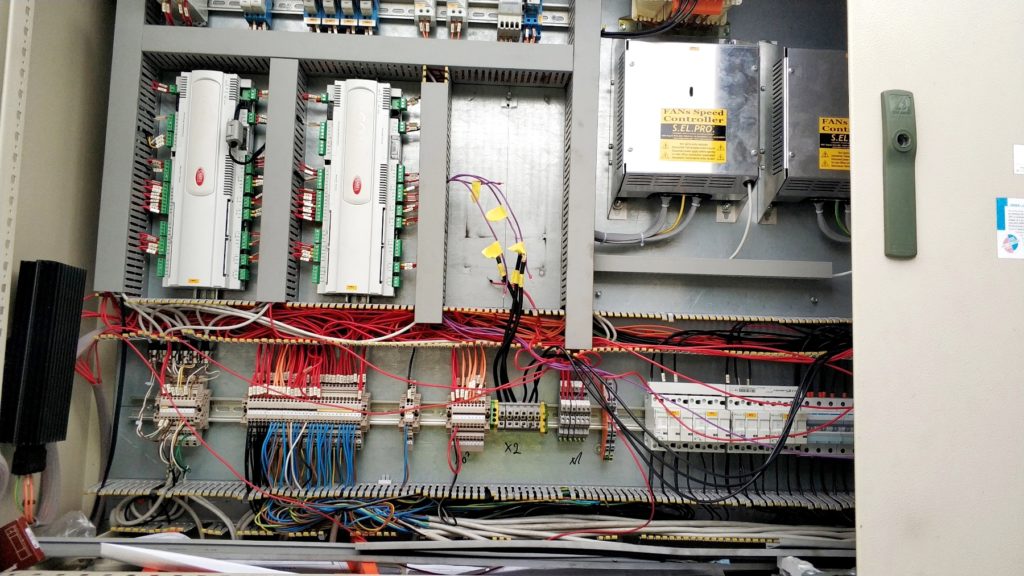 Aircooled chiller Carrier 980 kW