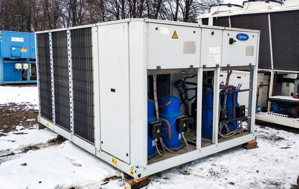 Gebrauchte Kaltwassersatz Carrier 198 kW