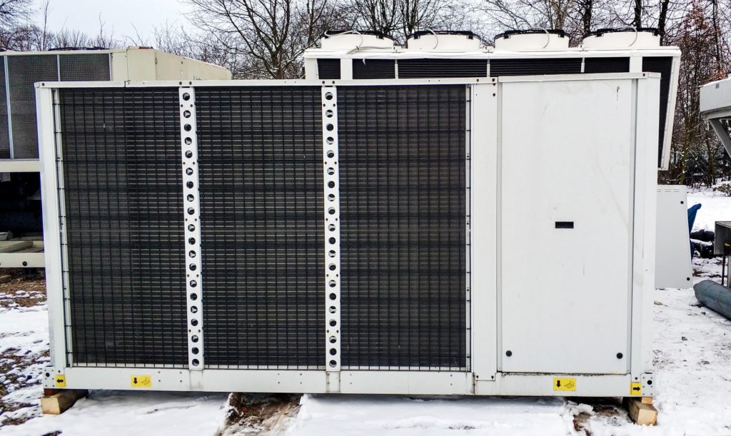 Gebrauchte Kaltwassersatz Carrier 198 kW