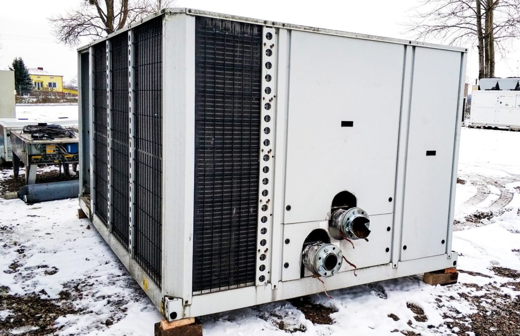 Gebrauchte Kaltwassersatz Carrier 198 kW