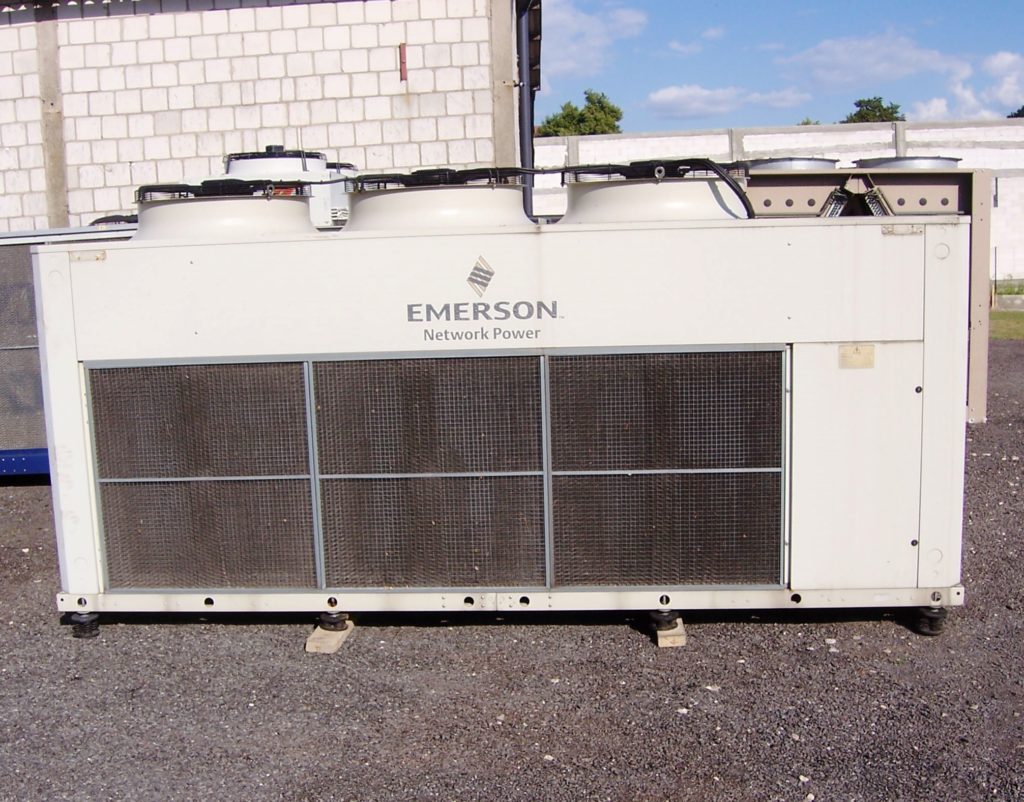 Chiller with free-cooling Hiross-Emerson 107 kW