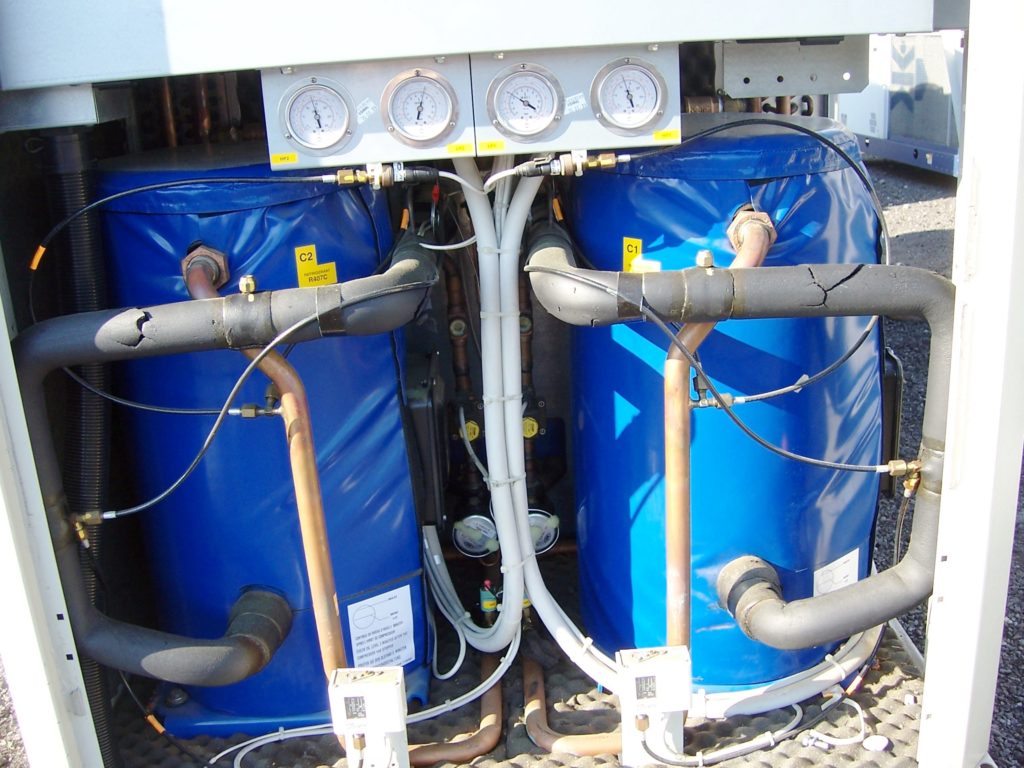 Chiller with free-cooling Hiross-Emerson 107 kW