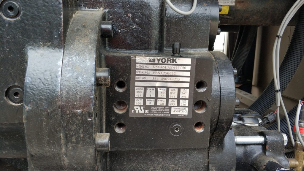 Aircooled chiller York 930 kW