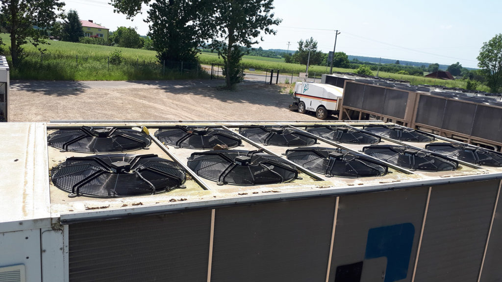 Kaltwassersatz Climaveneta 450 kW