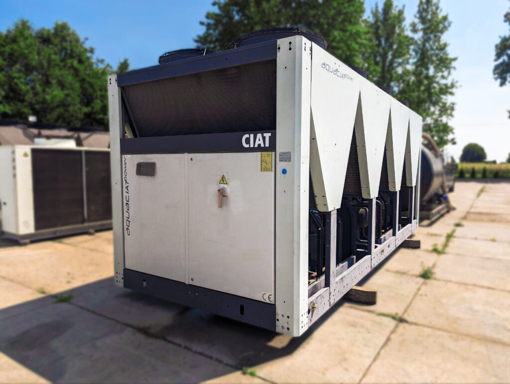 ЧИЛЛЕР AQUA CIAT POWER LD 493 кВт