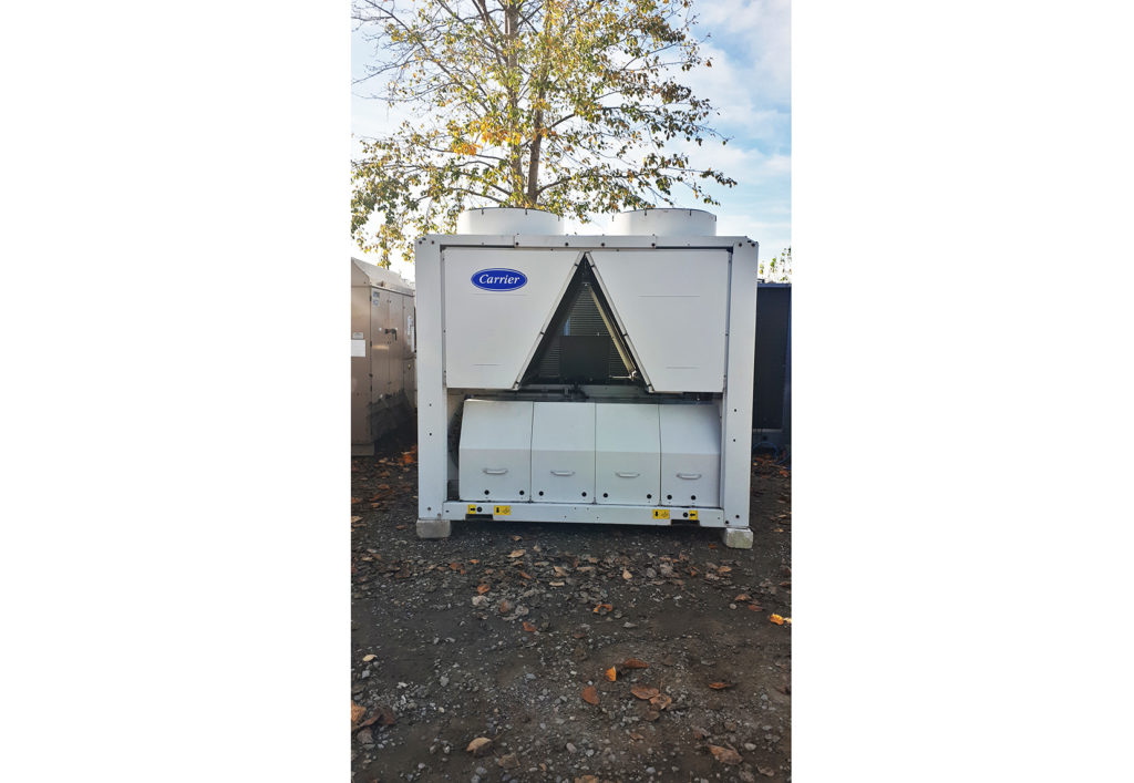 Aircooled chiller Carrier 30RB 227 kW