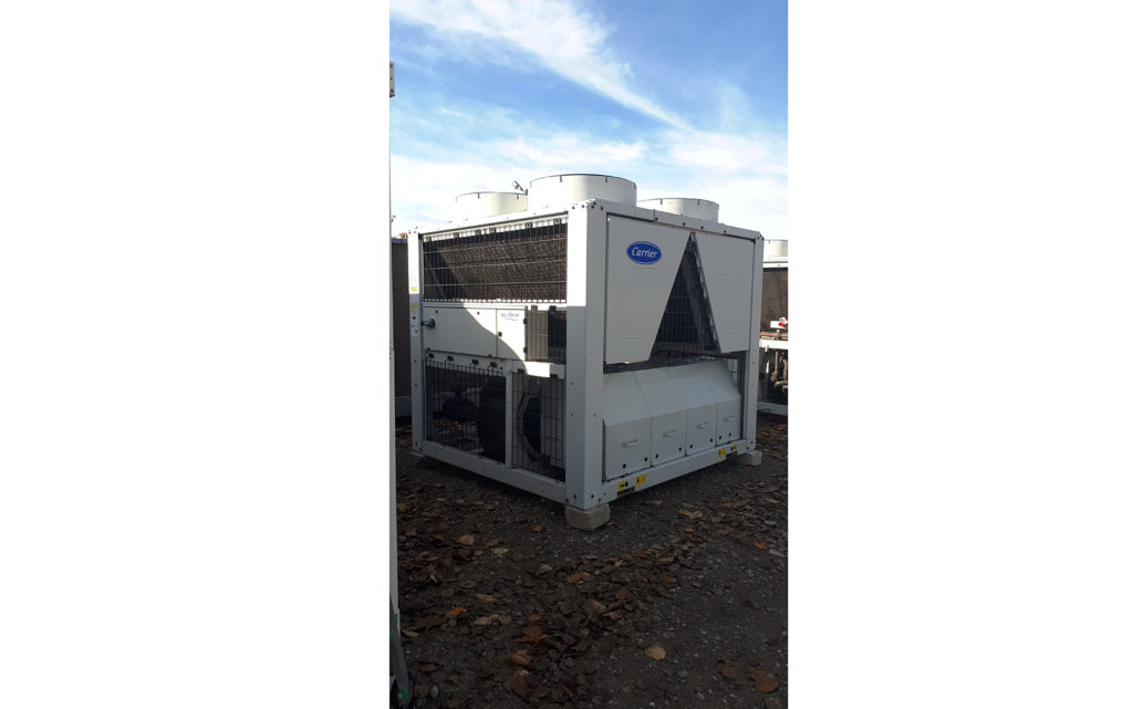 Aircooled chiller Carrier 30RB 227 kW