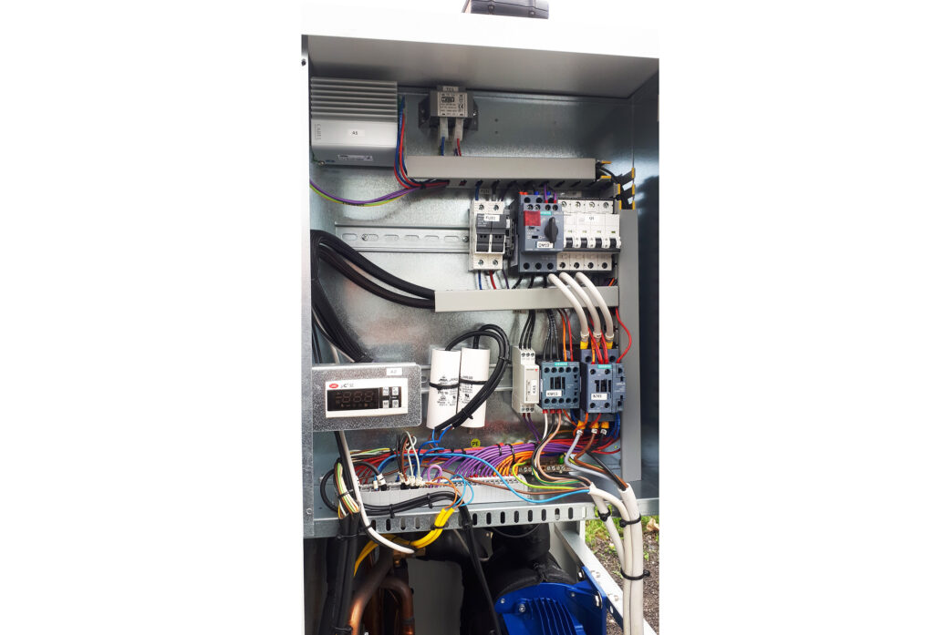 Kaltwassersatz  Blue Box Epsilon Echos 30 kW