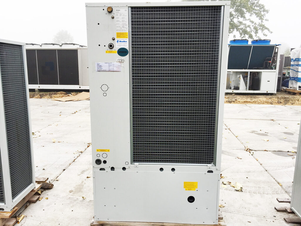 Kaltwassersatz Blue Box Epsilon Echos 24 kW