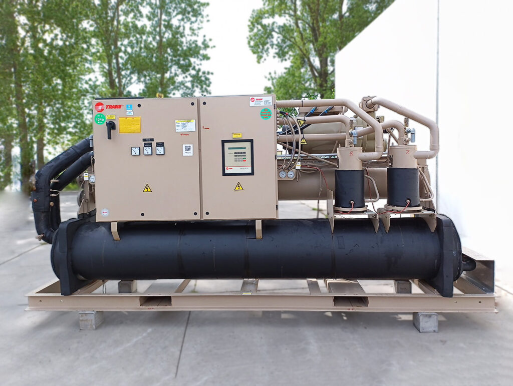 Чиллер Trane RTWB 218 553 кВт
