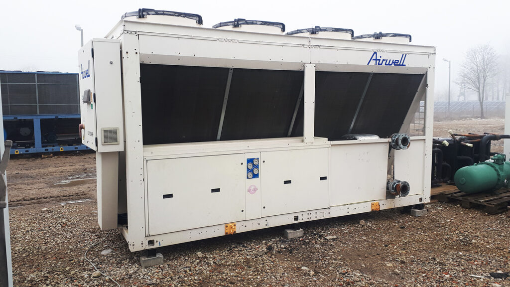 Air cooled chiller Airwell 307 kW