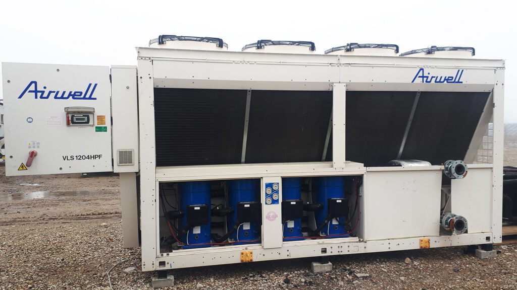 Air cooled chiller Airwell 307 kW