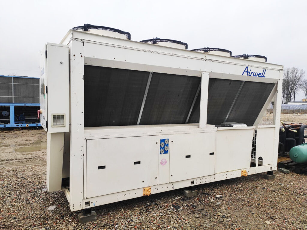 Air cooled chiller Airwell 307 kW