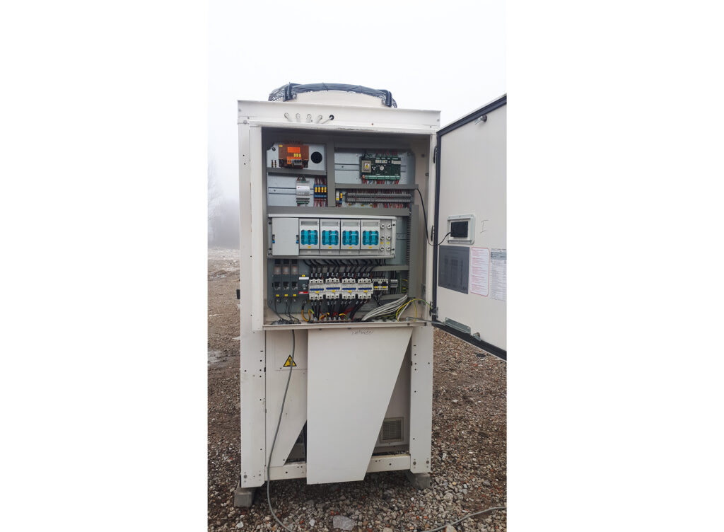 Air cooled chiller Airwell 307 kW