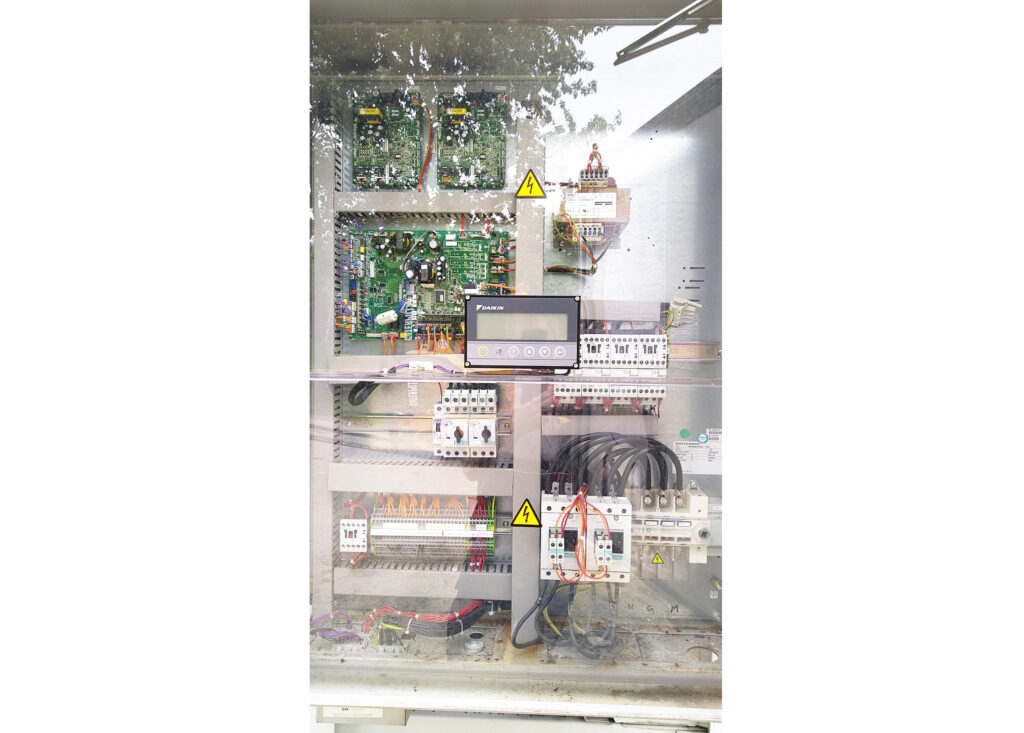 Чиллер/Тепловой насос Daikin 80 кВт