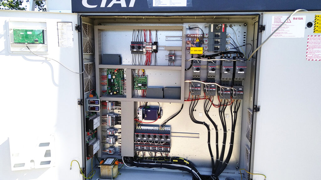 Aircooled chiller Ciat 292 kW