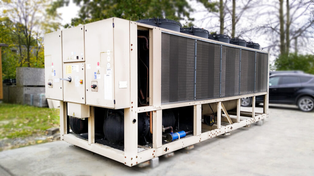 Aircooled chiller York 787 kW