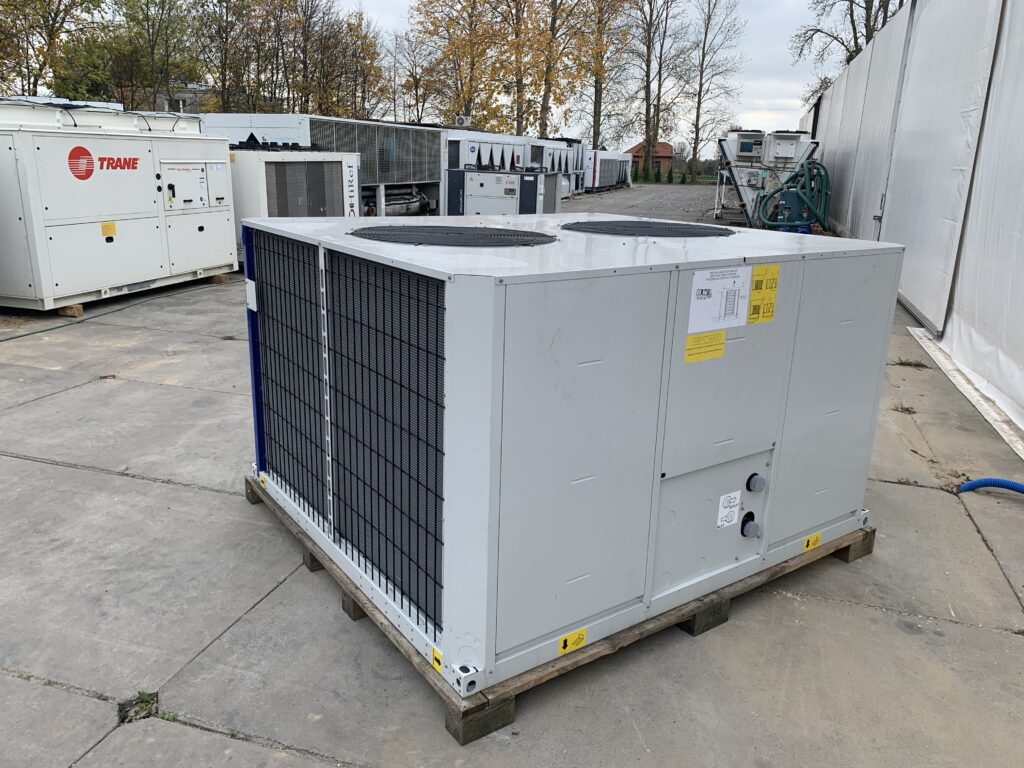Aircooled chiller Carrier 30RB140R 140 kW