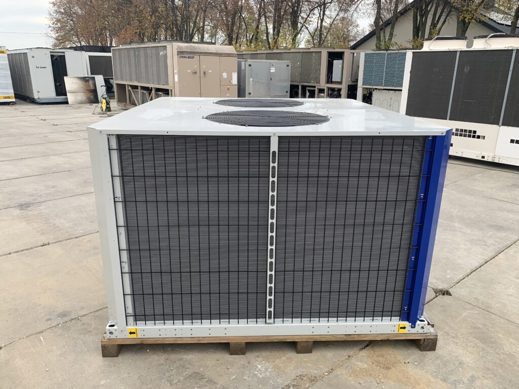 Aircooled chiller Carrier 30RB140R 140 kW