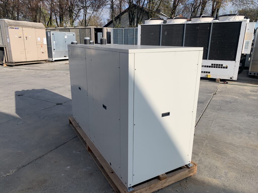 WATERCOOLED CHILLER/HEAT PUMP AERMEC WRL600 150.4/160 kW