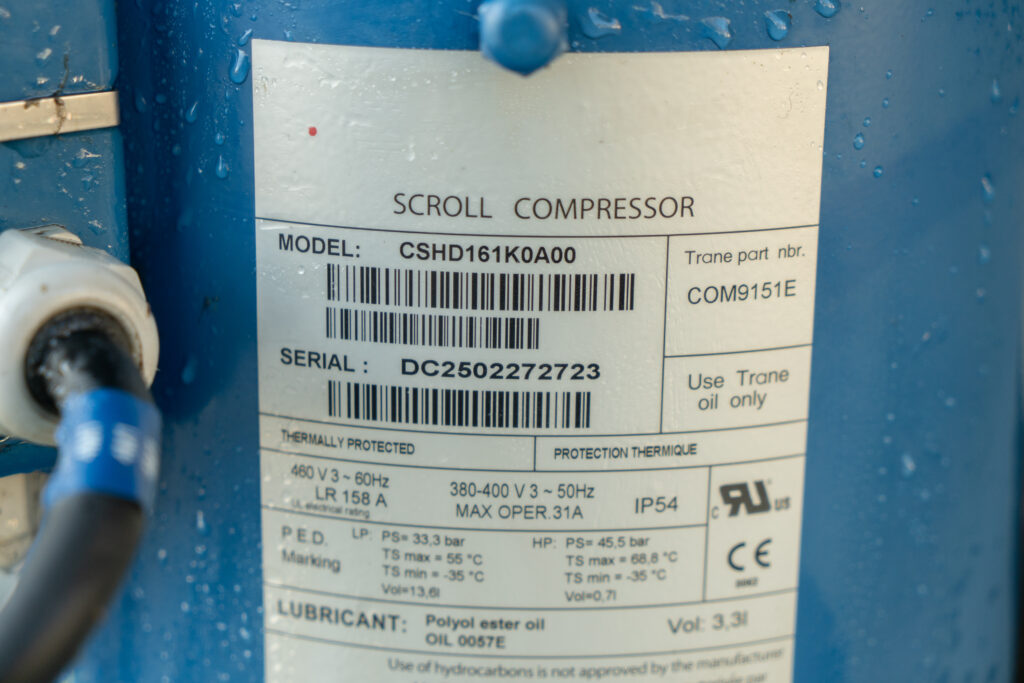 KALTWASSERSATZ Trane CGAM 046 127,6 kW