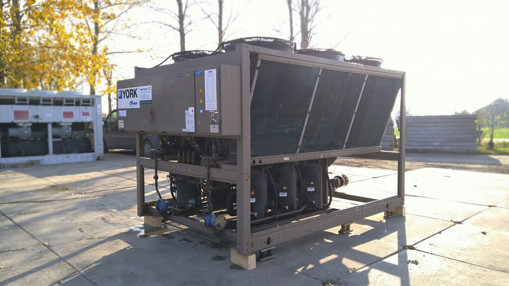 Agregat wody lodowej York 361 kW