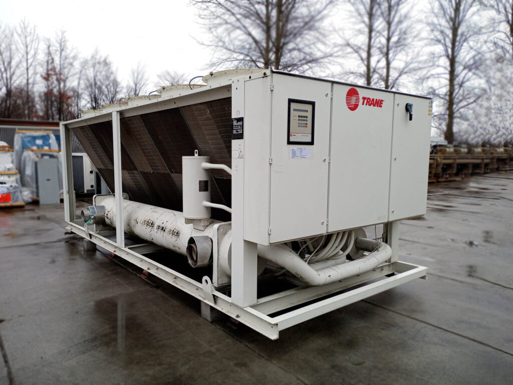 Чиллер Trane RTAD 552 кВт