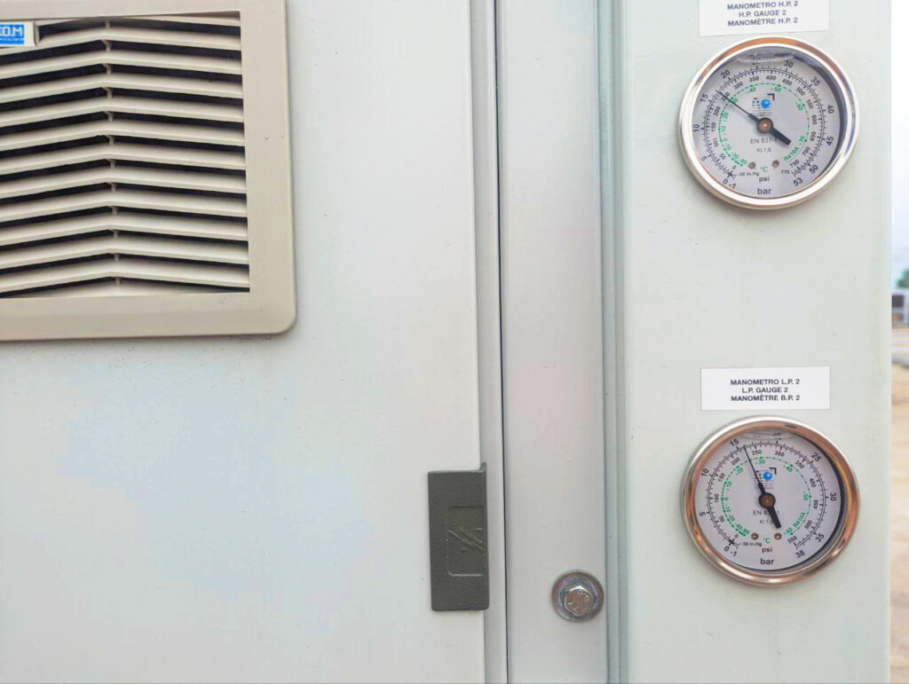 Чиллер RHOSS TCAET 257 KW
