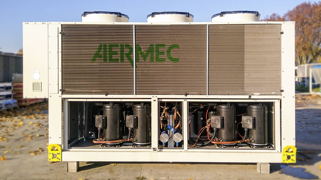 Чіллер/Тепловий насос Aermec 400/461 кВт