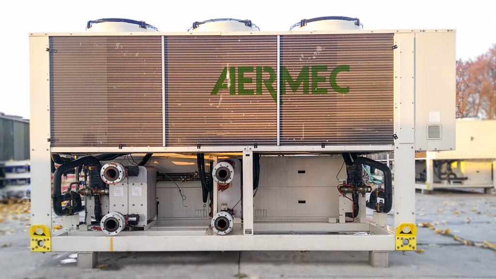 Aircooled chiller/Heat pump Aermec 400/461 kW