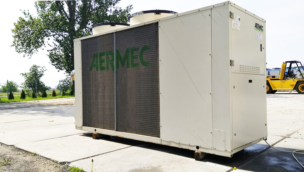 Чіллер Aermec 107 кВт