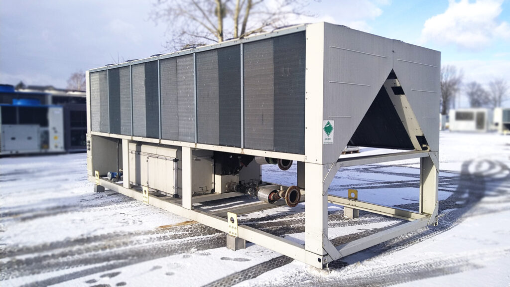 Чіллер Daikin EWAQ 645 кВт