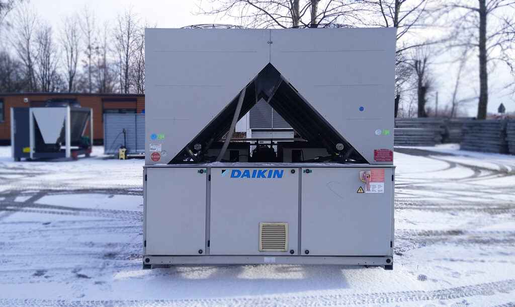 Чиллер Daikin 645 кВт