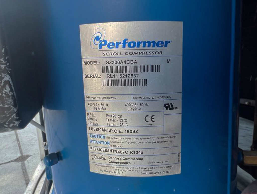 Чиллер DAIKIN EWAP120CAYNB 122 кВт
