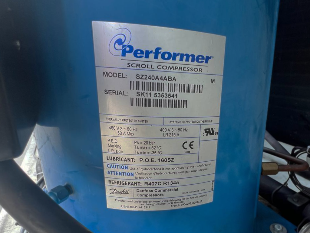 Чиллер DAIKIN EWAP120CAYNB 122 кВт