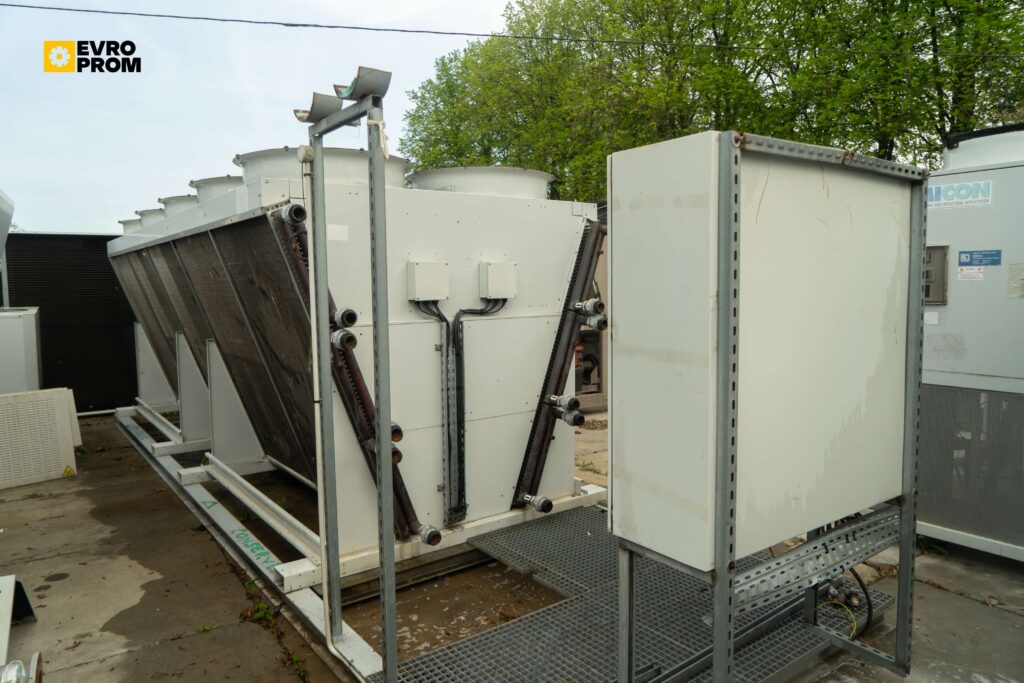 Драйкулер CARRIER FCTE90 10MDB 12PH/12PL 484/356 кВт