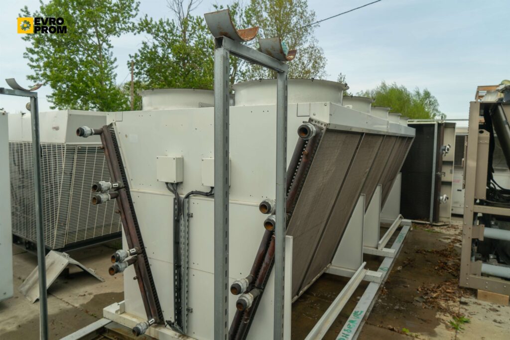 Драйкулер CARRIER FCTE90 10MDB 12PH/12PL 484/356 кВт