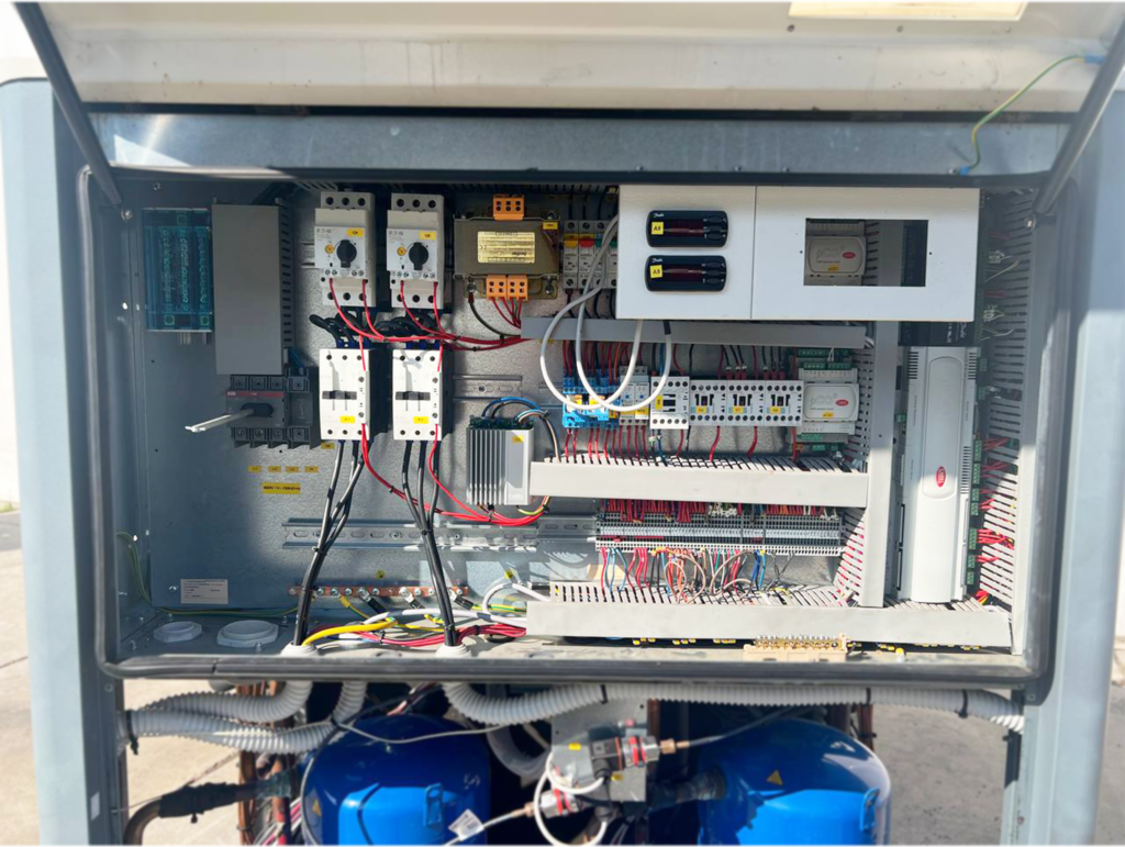 Чиллер/Тепловой насос Hiref TSX091HL 92.3/101.2 кВт