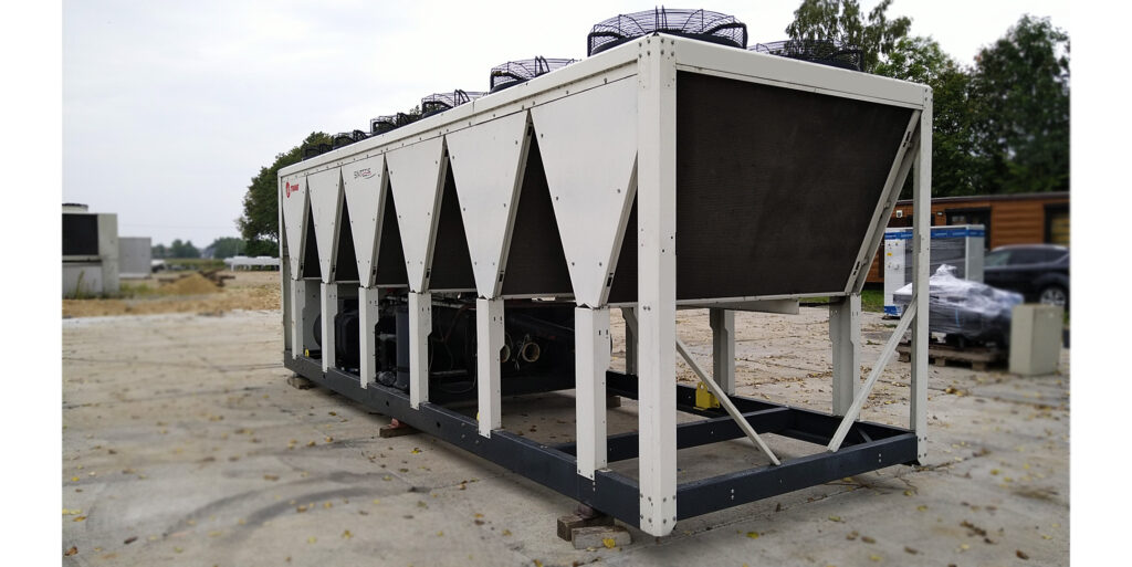 Чиллер Trane 675 кВт