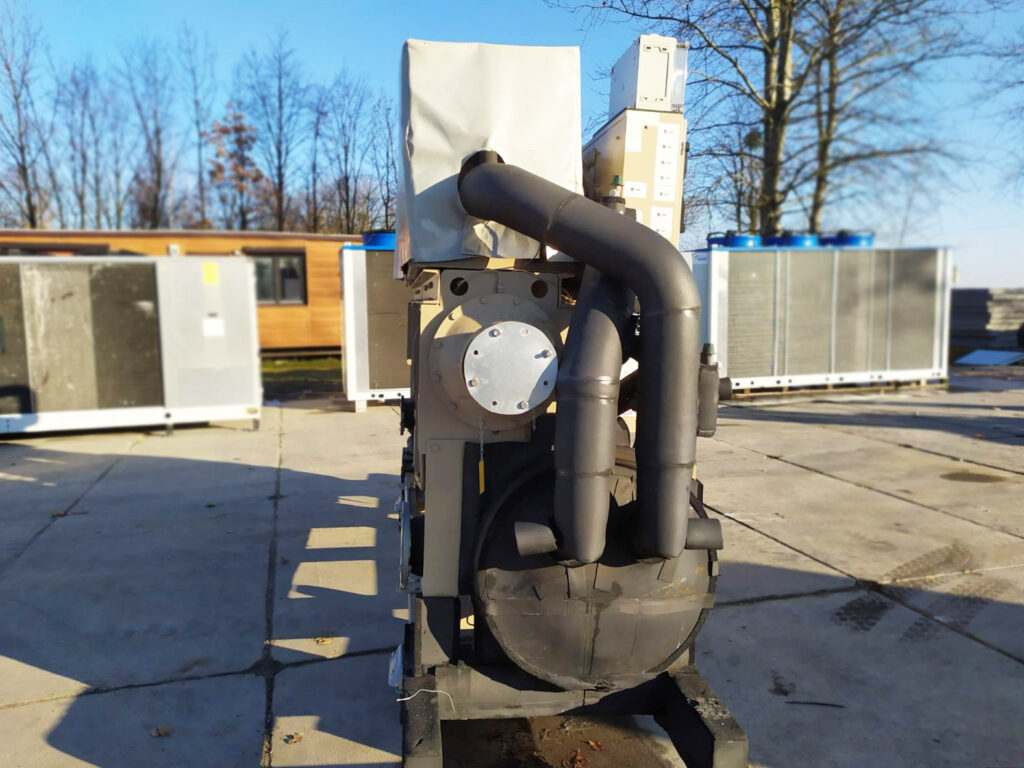 Чиллер Trane 744 кВт