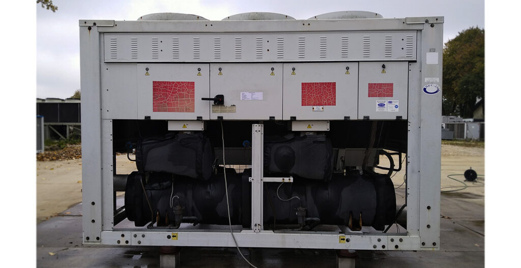 AIRCOOLED CHILLER CARRIER 384 kW