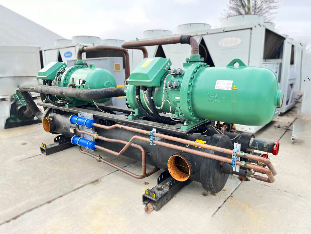 Чиллер SYSTEMAIR SYSCREW.WATER.860.EVO.CO 825 кВт