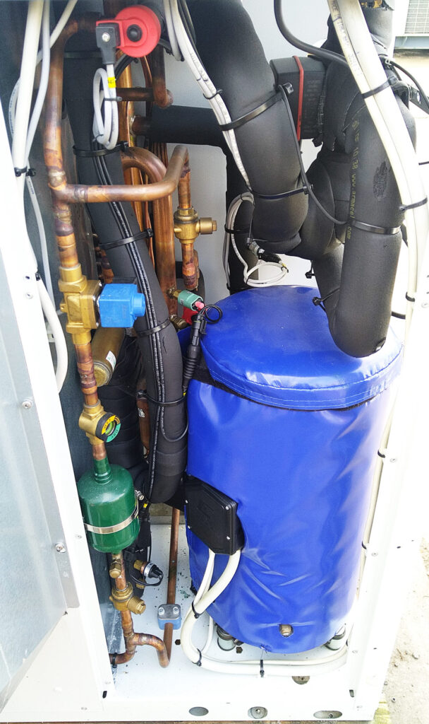 Kaltwassersatz/Wärmepumpe Blue Box Epsilon Echos DK RF HP 26kW