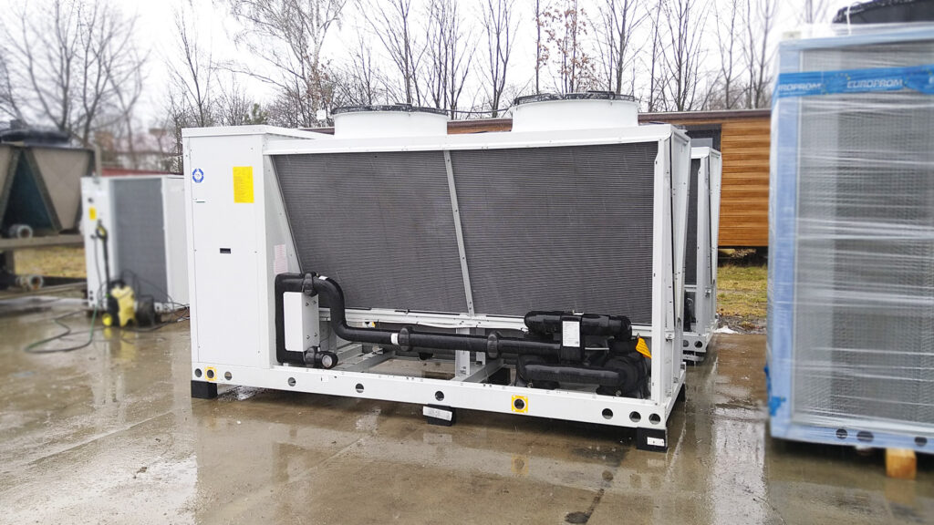AIRCOOLED CHILLER СLIMAVENETA 144 KW