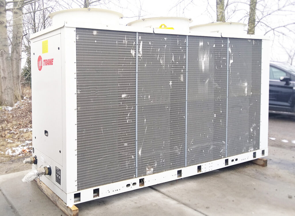 Kaltwassersatz TRANE CGAN 120 kW