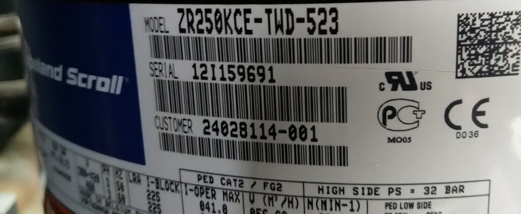 Kaltwassersatz TRANE CGAN 120 kW