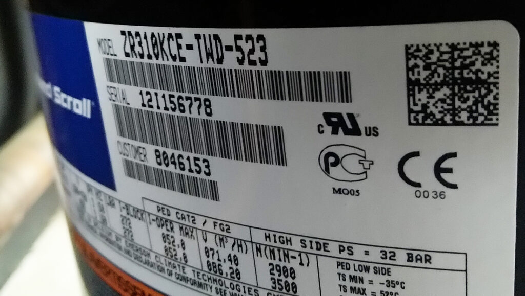 Kaltwassersatz TRANE CGAN 120 kW